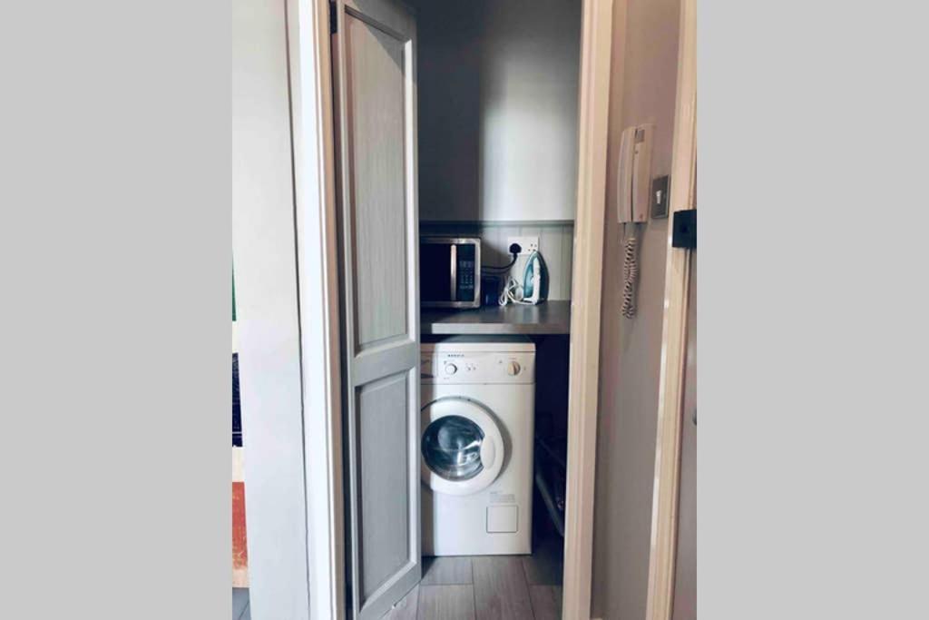 Seaside Escape - Gorgeous 2 Bed Apartment In St-Leonards-On-Sea Хейстингс Екстериор снимка