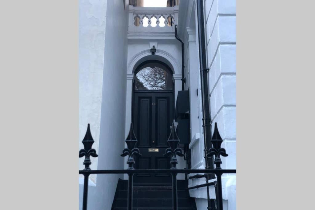Seaside Escape - Gorgeous 2 Bed Apartment In St-Leonards-On-Sea Хейстингс Екстериор снимка